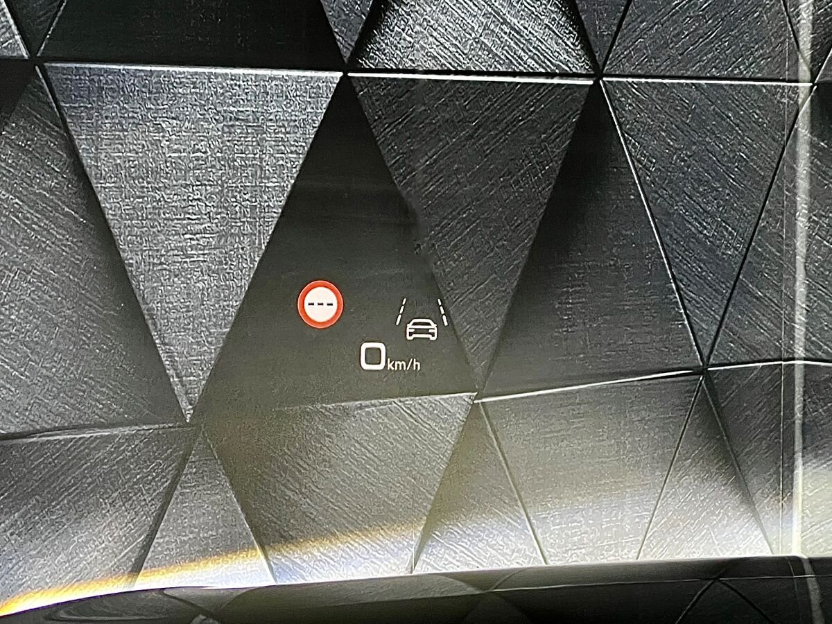 Audi RS Q8 SUV / Terénní 4,0 l 471 kw