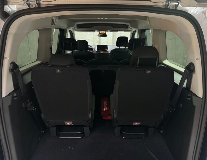Toyota ProAce City Verso MPV 1,5 l 96 kw