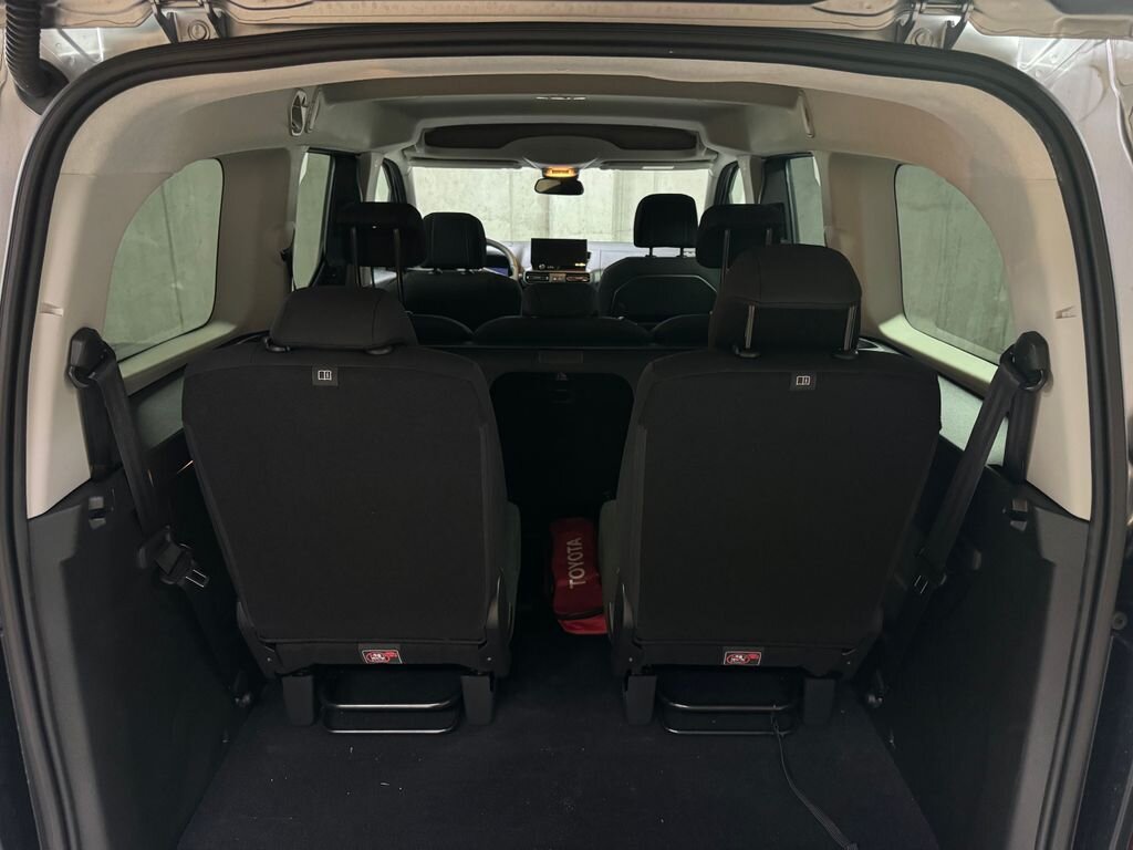 Toyota ProAce City Verso MPV 1,5 l 96 kw