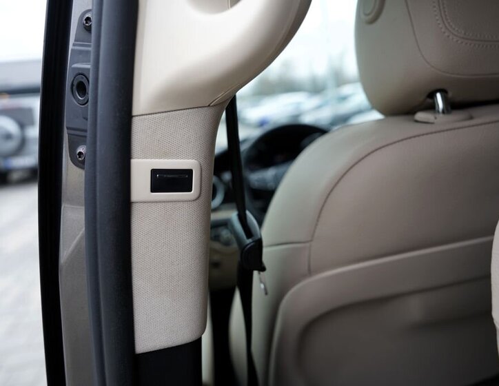 Mercedes-Benz Třídy V MPV 2,1 l 140 kw