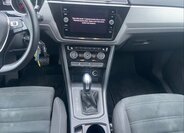 Volkswagen Touran MPV 1,5 l 110 kw
