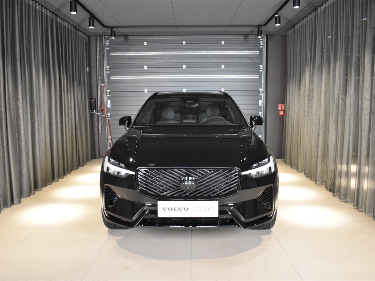 Volvo XC60 SUV 2,0 l 335 kw