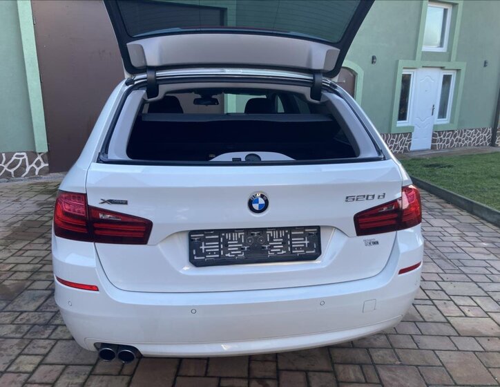 BMW Řada 5 44