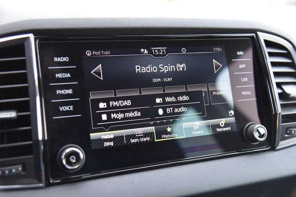 Škoda Karoq SUV / Terénní 2,0 l 85 kw