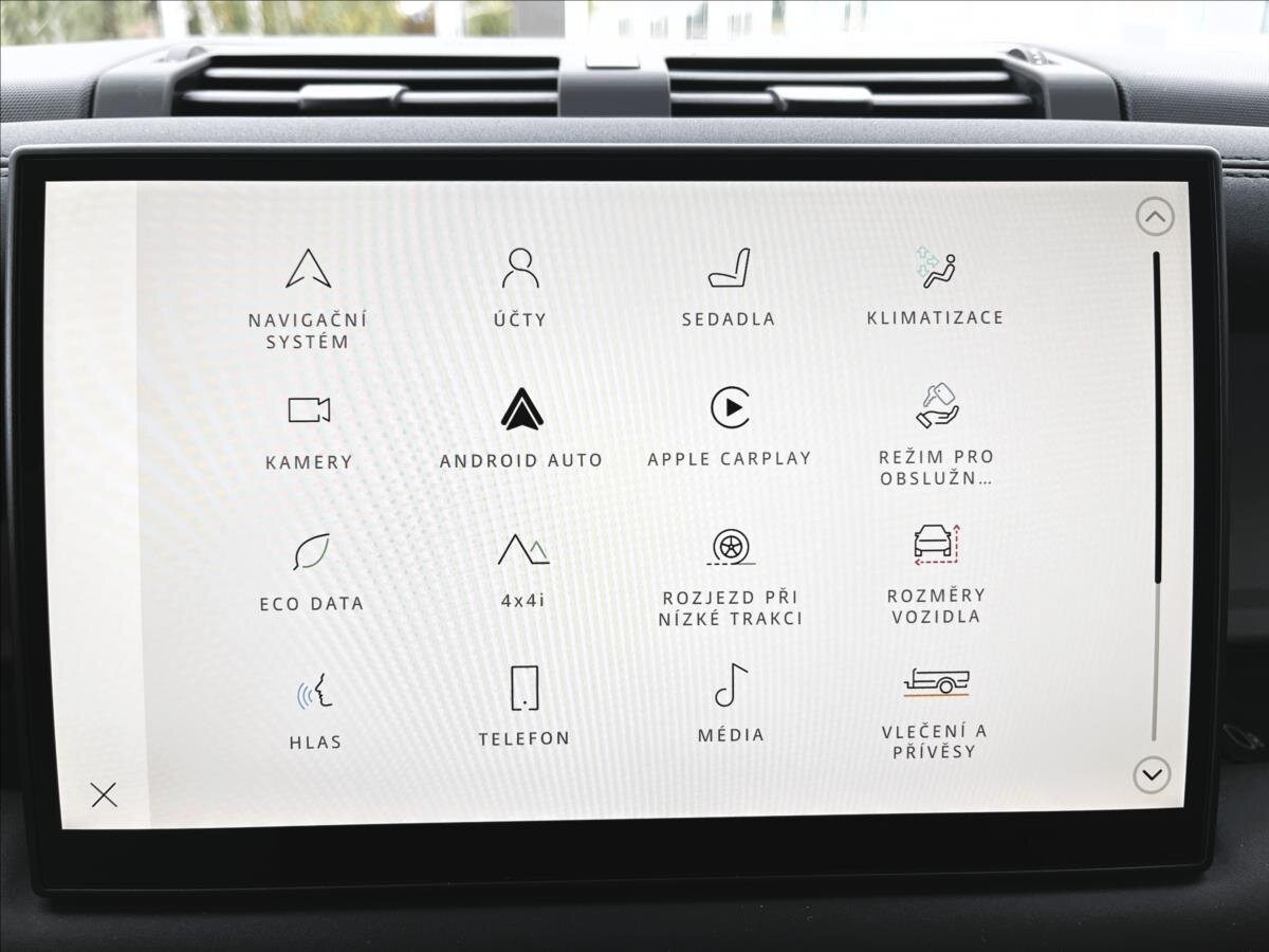 Land Rover Defender SUV 3,0 l 147 kw