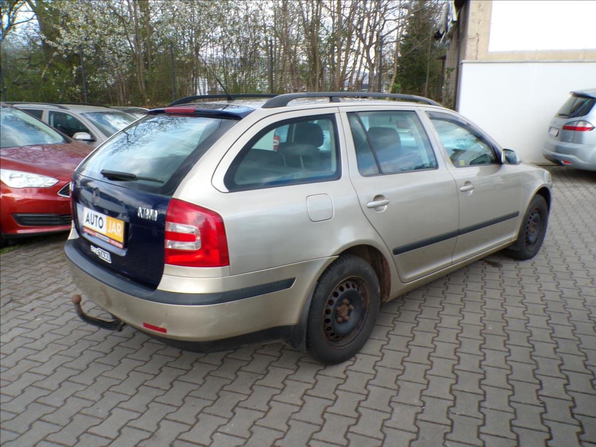 Škoda Octavia Kombi 2,0 l 103 kw