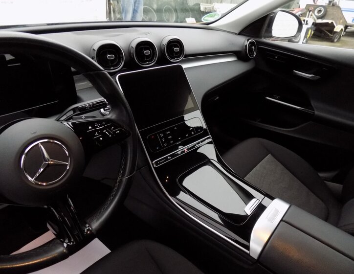 Mercedes-Benz Třídy C 23