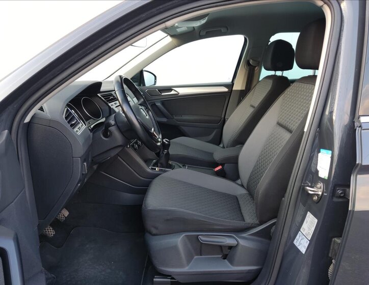 Volkswagen Tiguan SUV / Terénní 2,0 l 110 kw