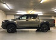 Toyota Hilux 8