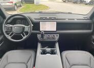 Land Rover Defender 18