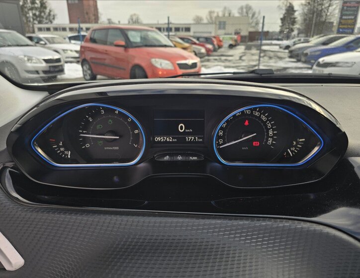 Peugeot 2008 Kombi 1,6 l 88 kw