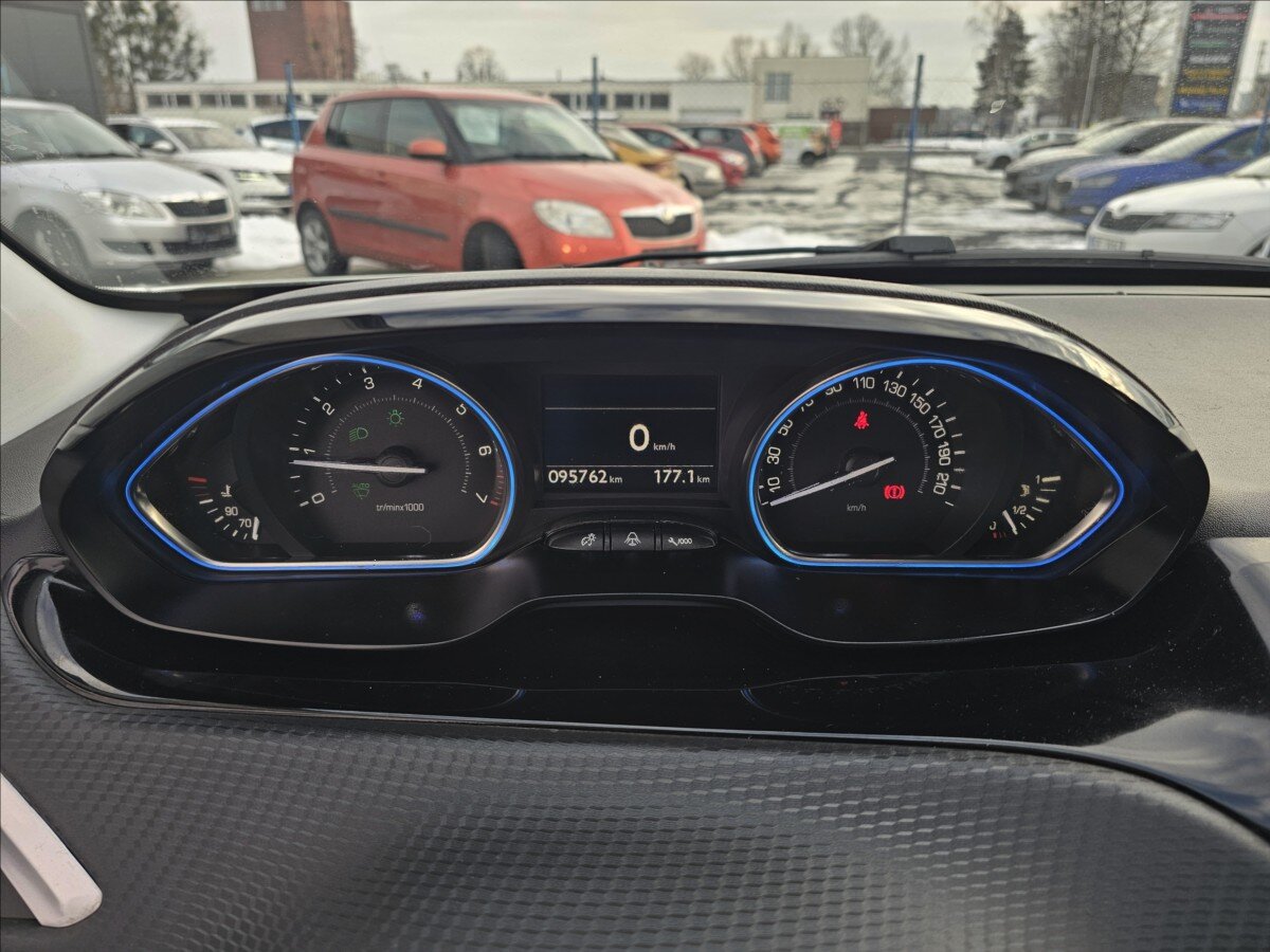 Peugeot 2008 Kombi 1,6 l 88 kw