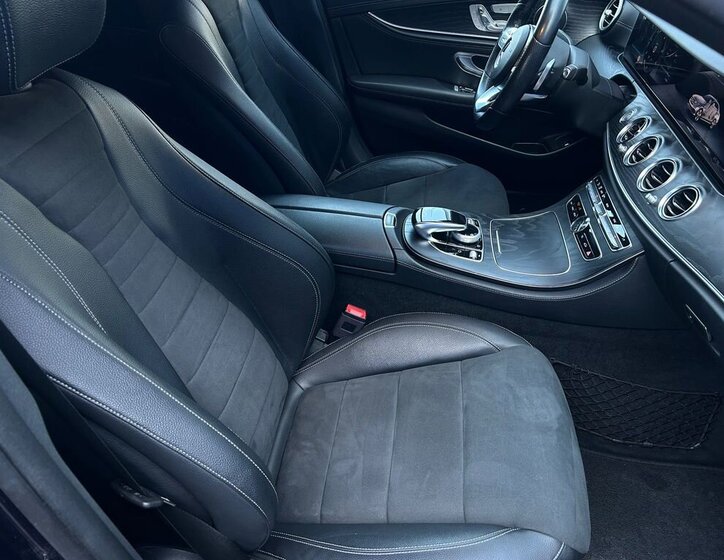 Mercedes-Benz Třídy E Sedan / Limuzína 2,0 l 143 kw