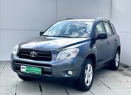 Toyota RAV4 SUV / Terénní 2,2 l 100 kw