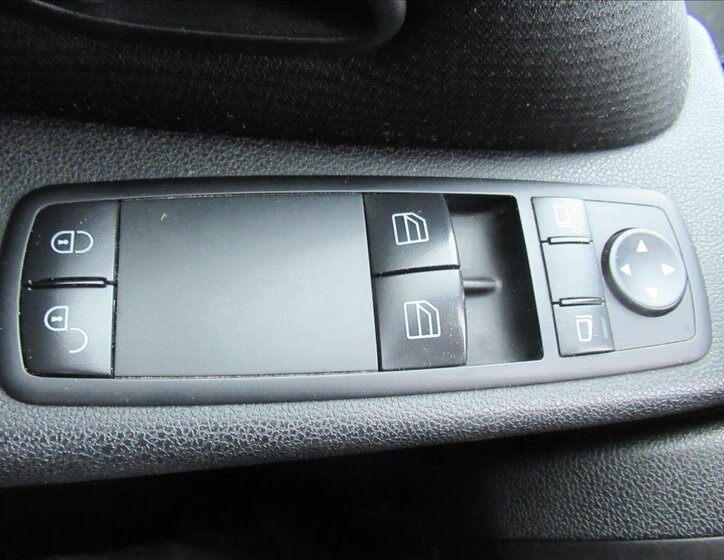 Mercedes-Benz Třídy A 14