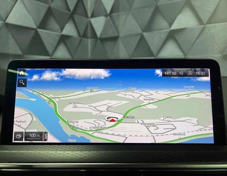 BMW X3 SUV / Terénní 2,0 l 140 kw