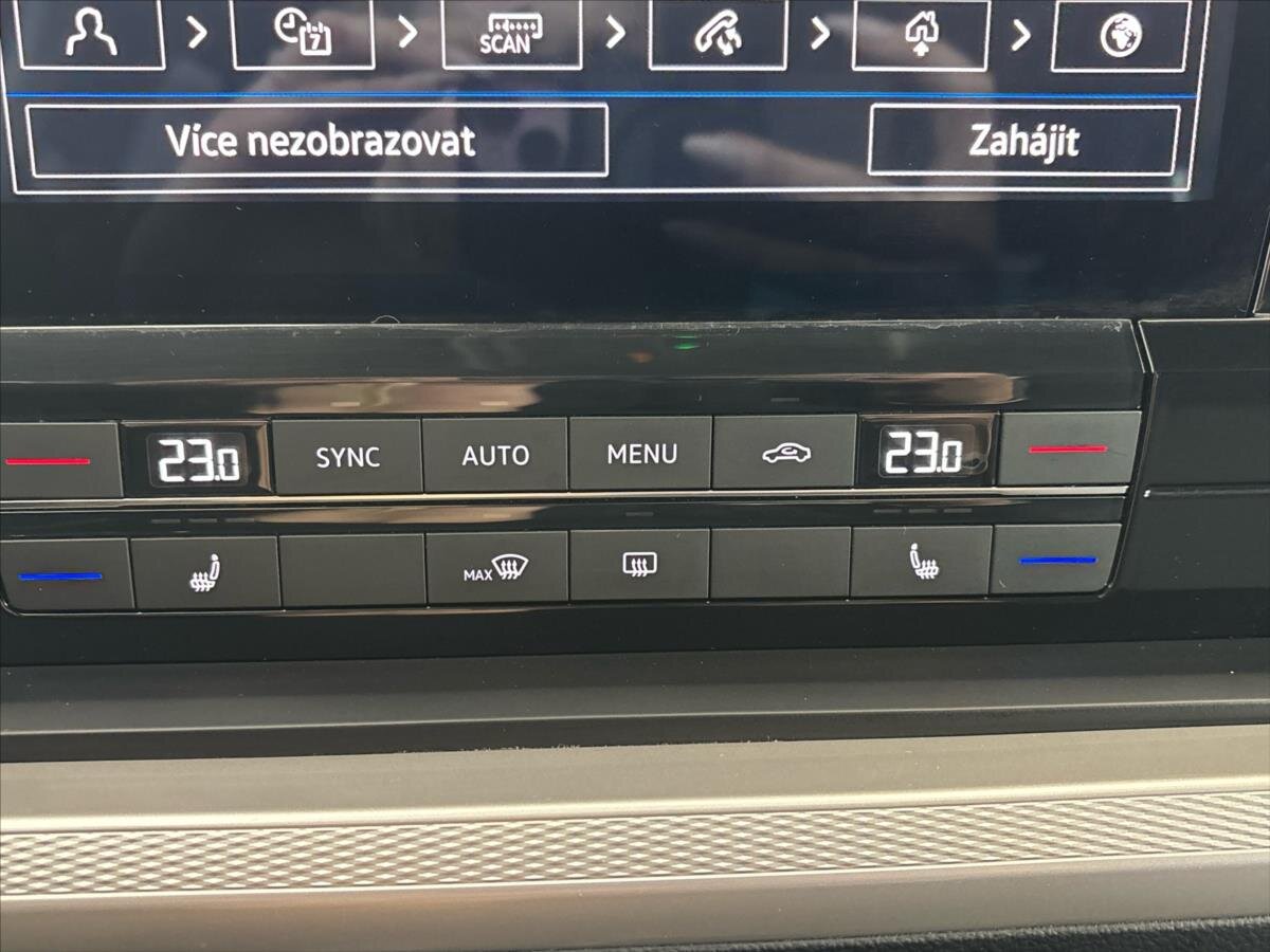 Volkswagen Touareg SUV / Terénní 3,0 l 170 kw