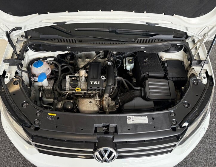 Volkswagen Touran Kombi 1,2 l 77 kw