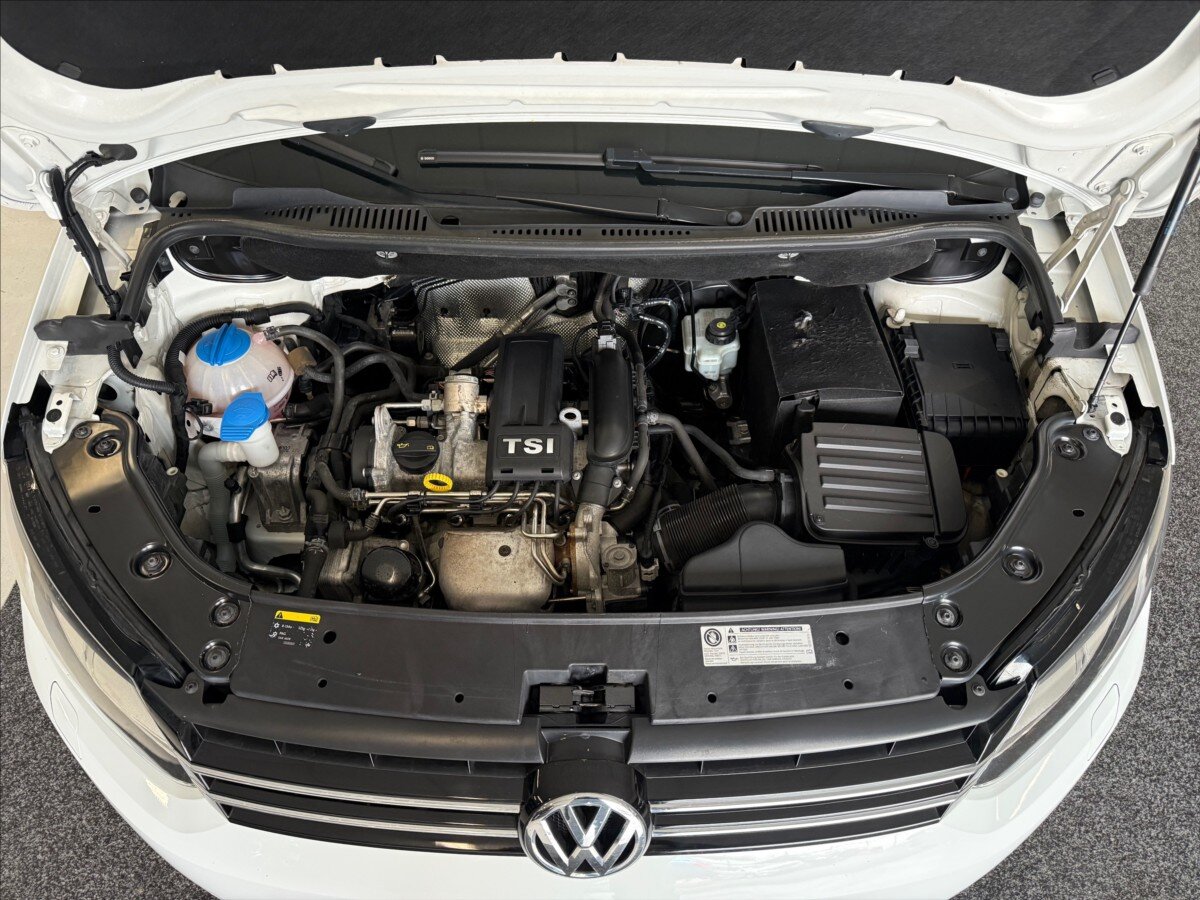 Volkswagen Touran Kombi 1,2 l 77 kw