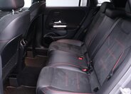 Mercedes-Benz GLA 17