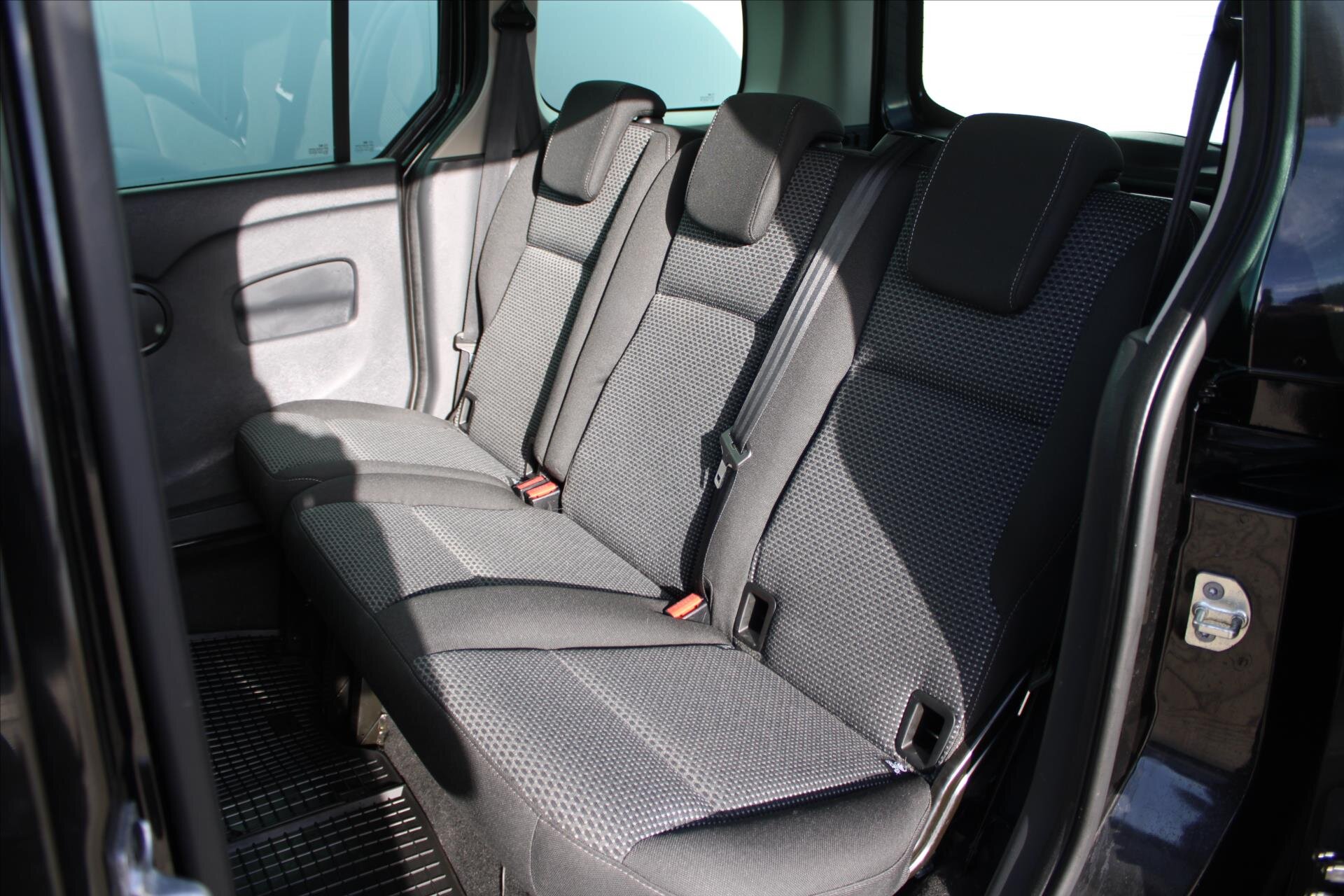 Mercedes-Benz Citan MPV 1,2 l 84 kw