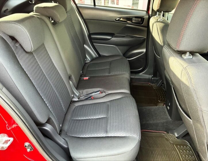 Mitsubishi Eclipse Cross 11