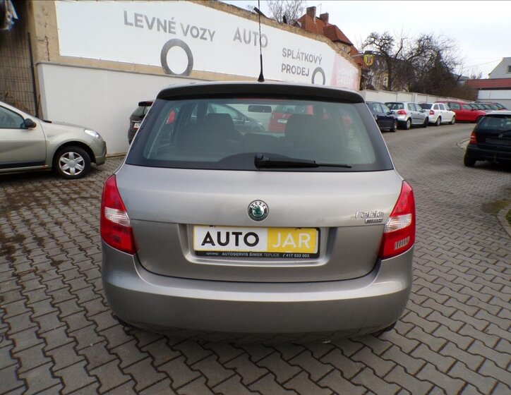 Škoda Fabia Hatchback 1,2 l 44 kw