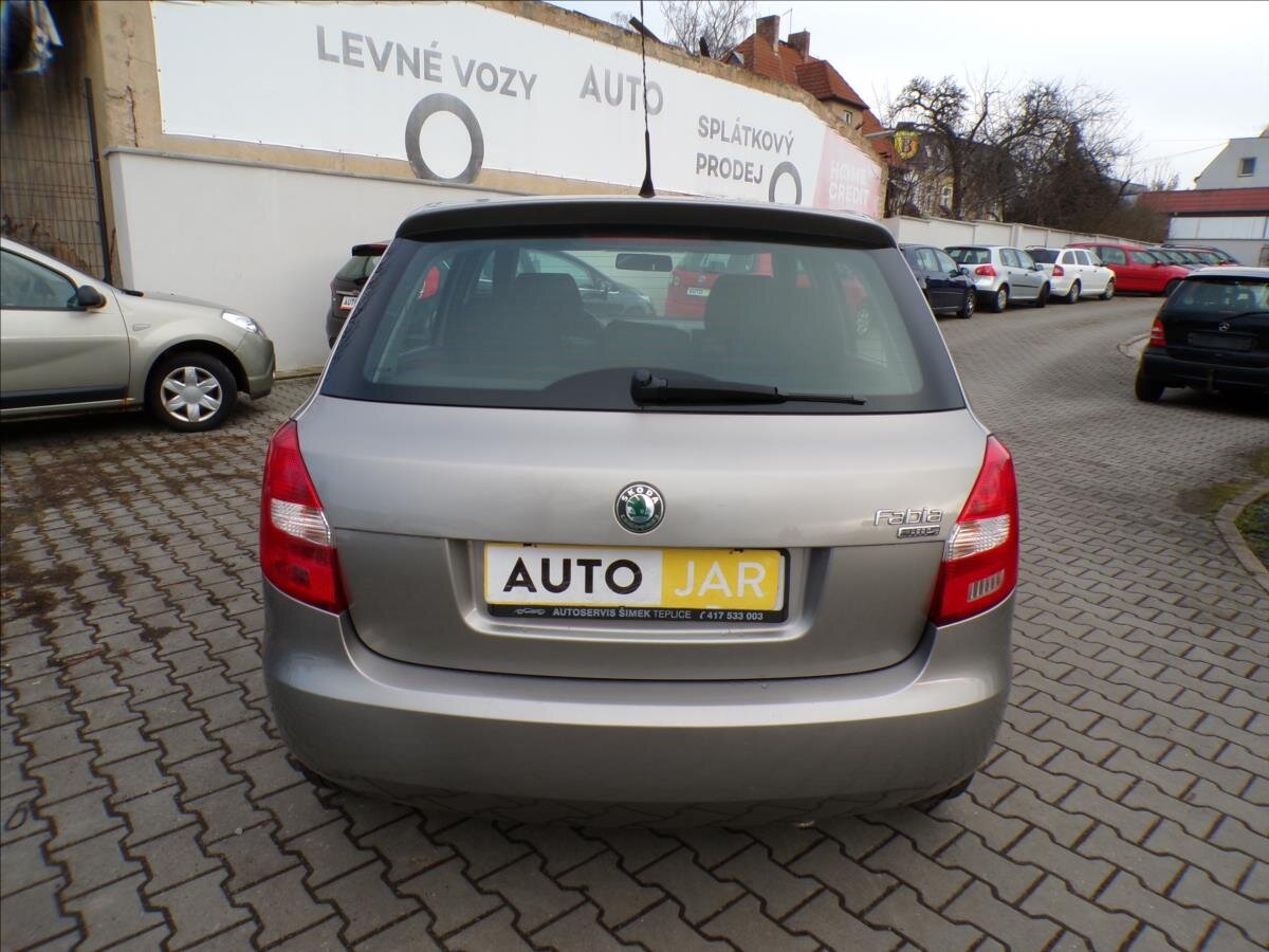 Škoda Fabia Hatchback 1,2 l 44 kw