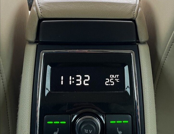 Škoda Superb Liftback 1,8 l 118 kw