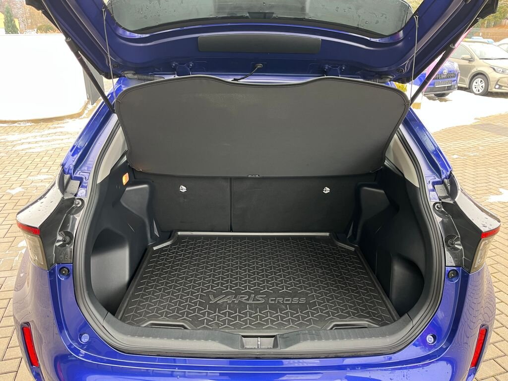 Toyota Yaris Cross SUV 1,5 l 68 kw