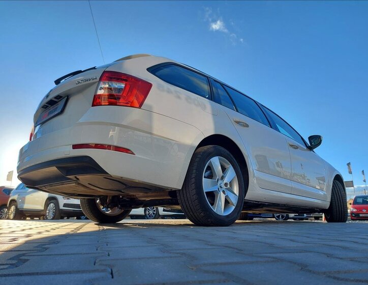 Škoda Octavia Kombi 1,6 l 85 kw