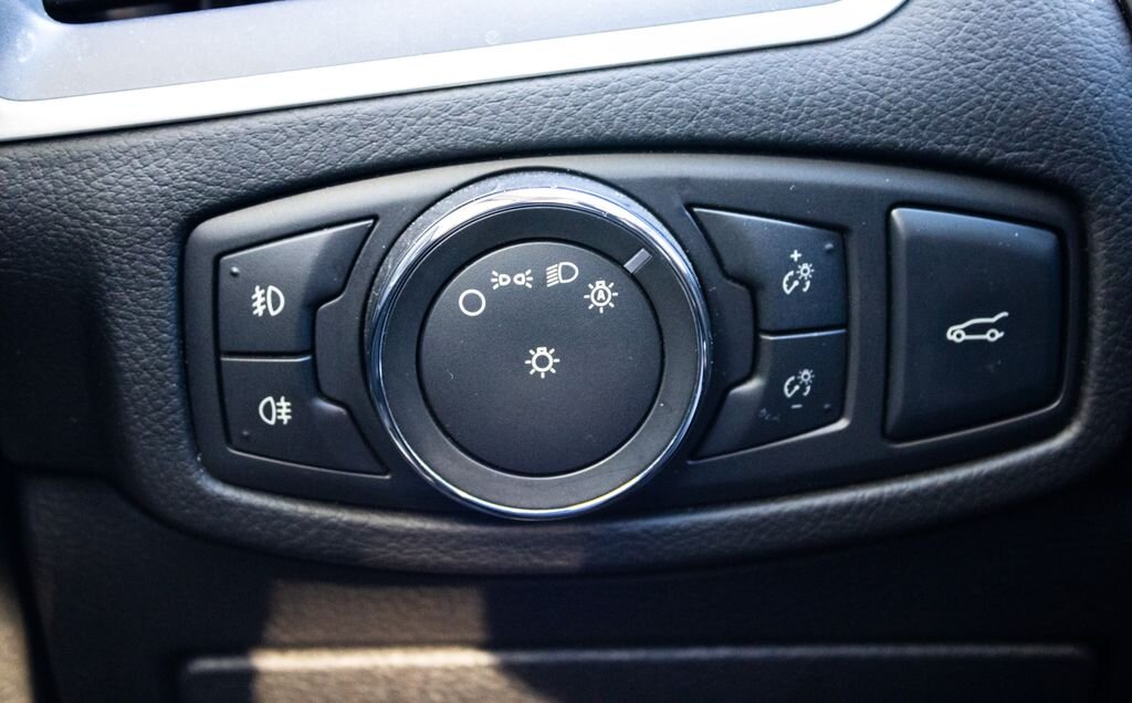 Ford Edge SUV / Terénní 2,0 l 154 kw