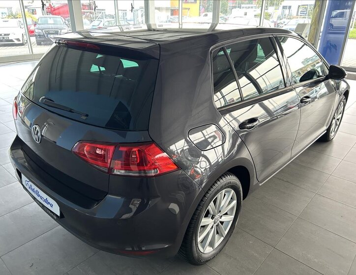 Volkswagen Golf 6