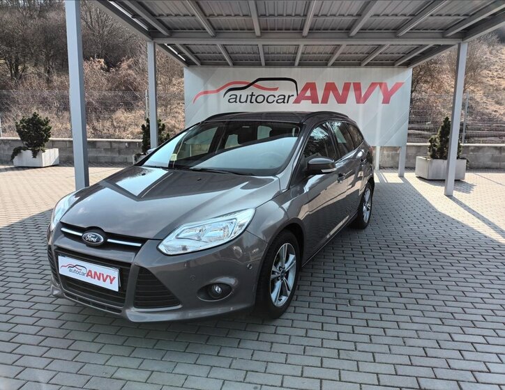 Ford Focus Kombi 998,0 92 kw