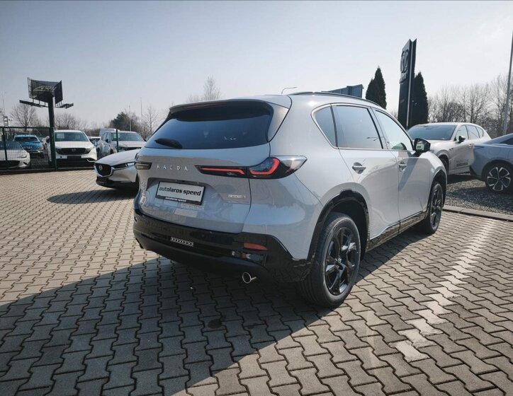 Mazda CX-5 SUV / Terénní 2,5 l 103 kw
