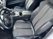 Peugeot 3008 SUV / Terénní 1,5 l 96 kw