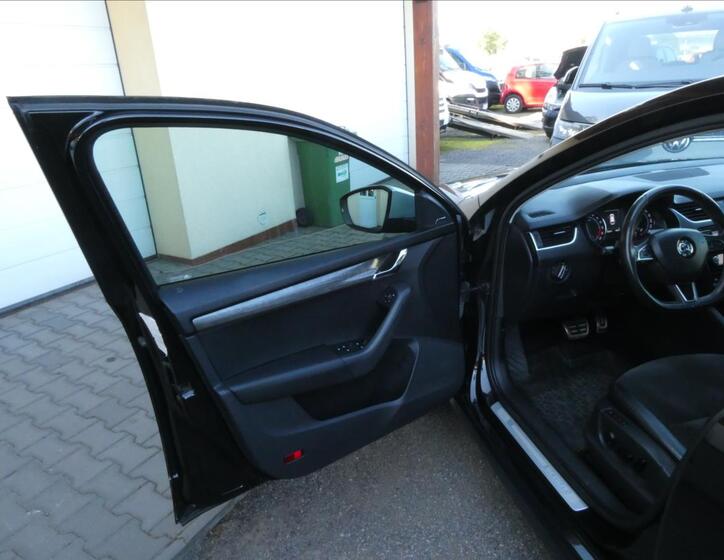 Škoda Octavia 24