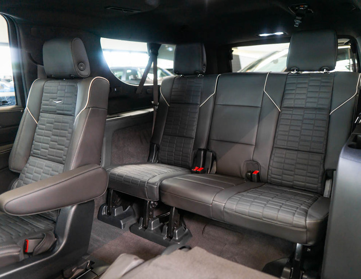 Cadillac Escalade 44