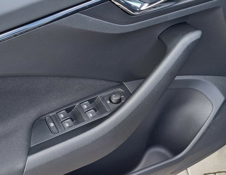 Škoda Scala Hatchback 999,0 85 kw