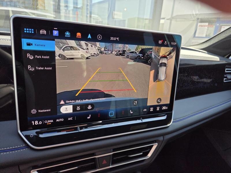 Volkswagen Tiguan SUV / Terénní 2,0 l 195 kw