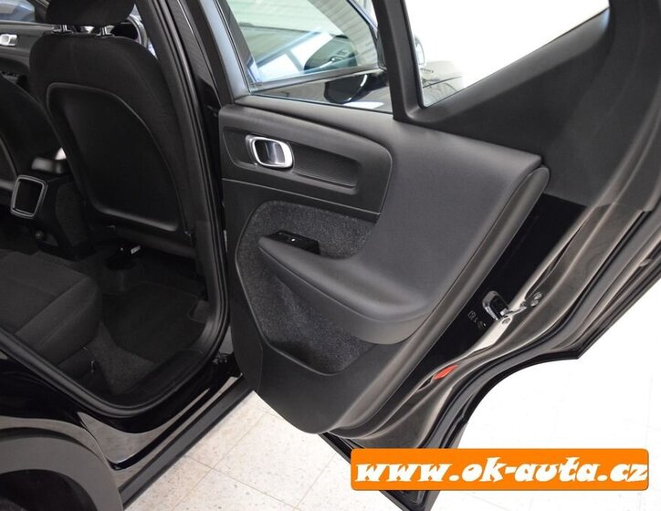 Volvo XC40 SUV / Terénní 0,0 95 kw