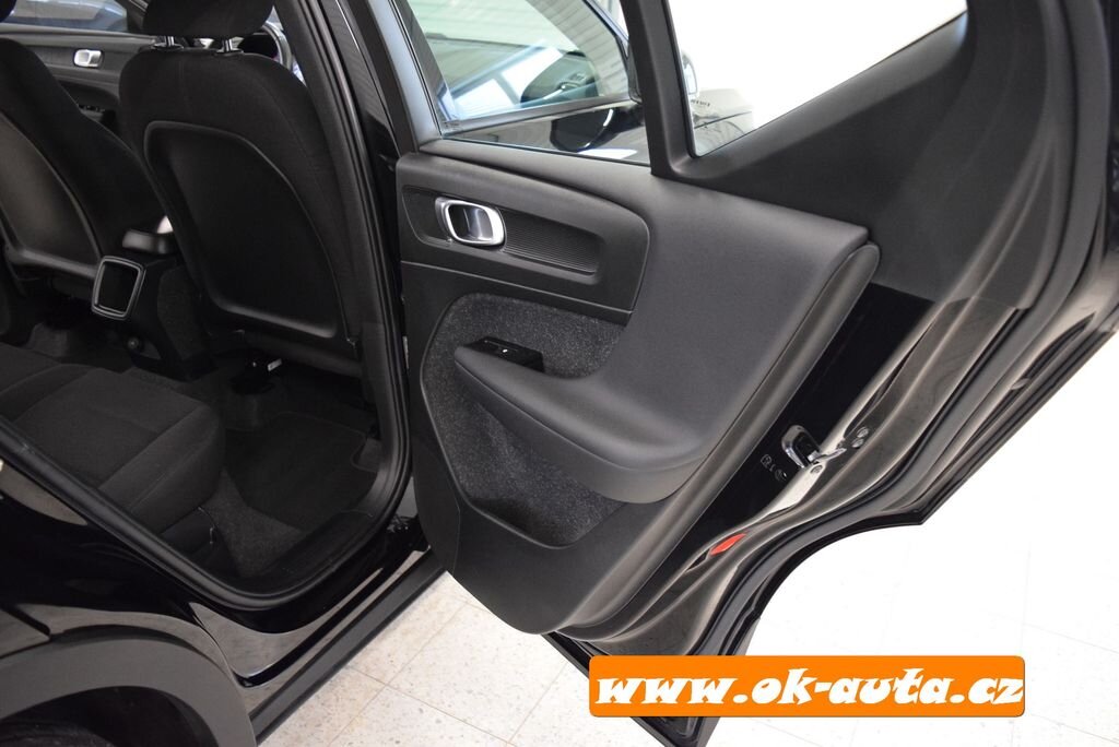 Volvo XC40 SUV / Terénní 0,0 95 kw
