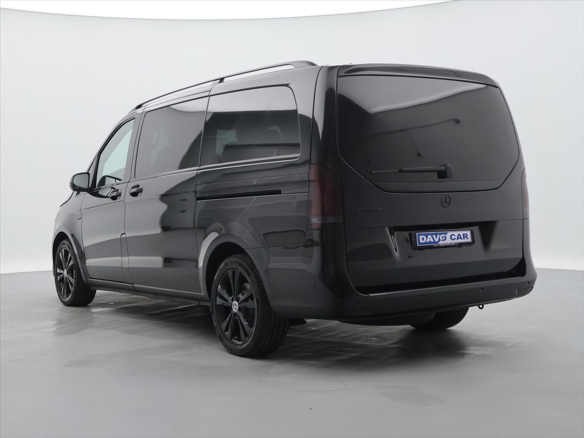 Mercedes-Benz Třídy V Kombi 2,1 l 140 kw