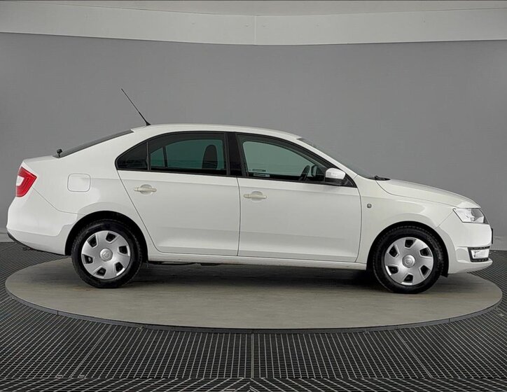 Škoda Rapid Liftback 1,2 l 63 kw