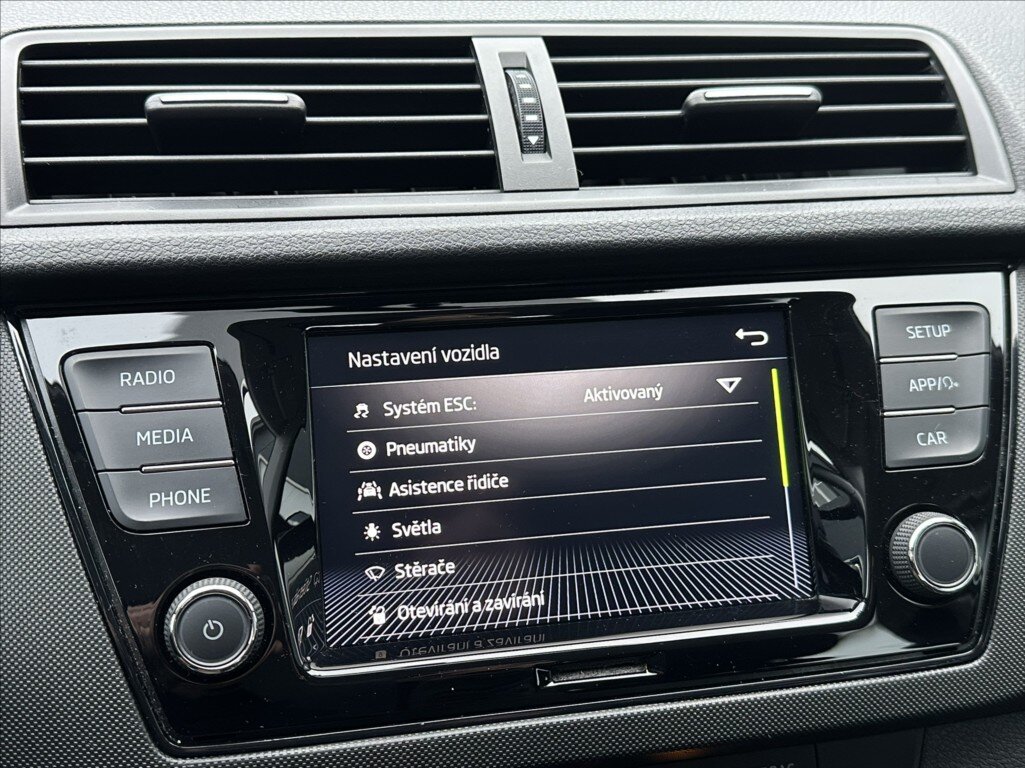 Škoda Fabia Hatchback 999,0 70 kw