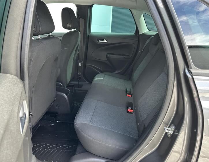 Opel Crossland X 13