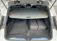 Mercedes-Benz EQC 10