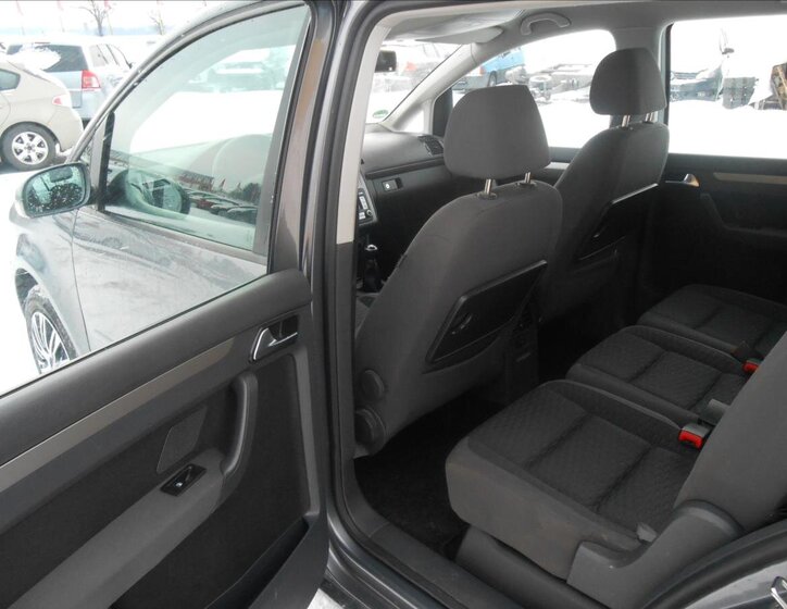 Volkswagen Touran MPV 2,0 l 103 kw