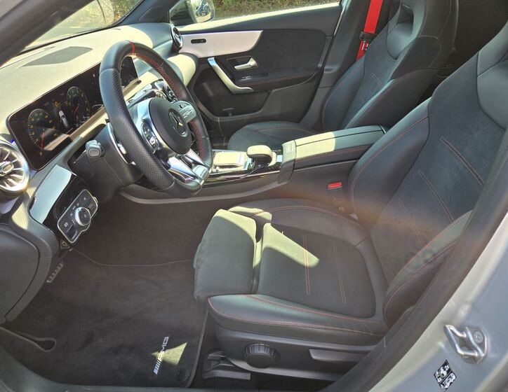 Mercedes-Benz Třídy A 12