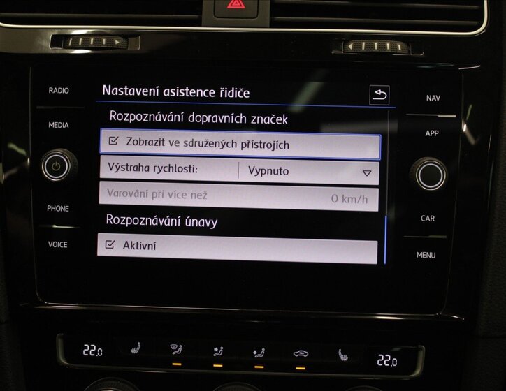 Volkswagen Golf Kombi 2,0 l 221 kw